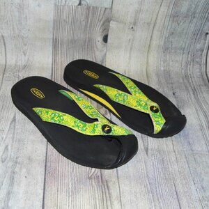 KEEN Waimea Toe Guard Green Sandals Womens Size 7